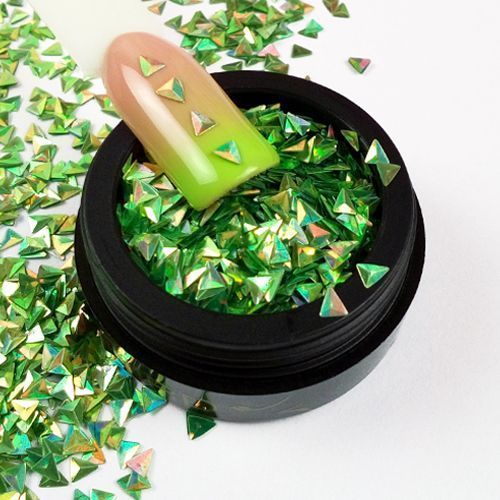 3D Triangle – Greenary